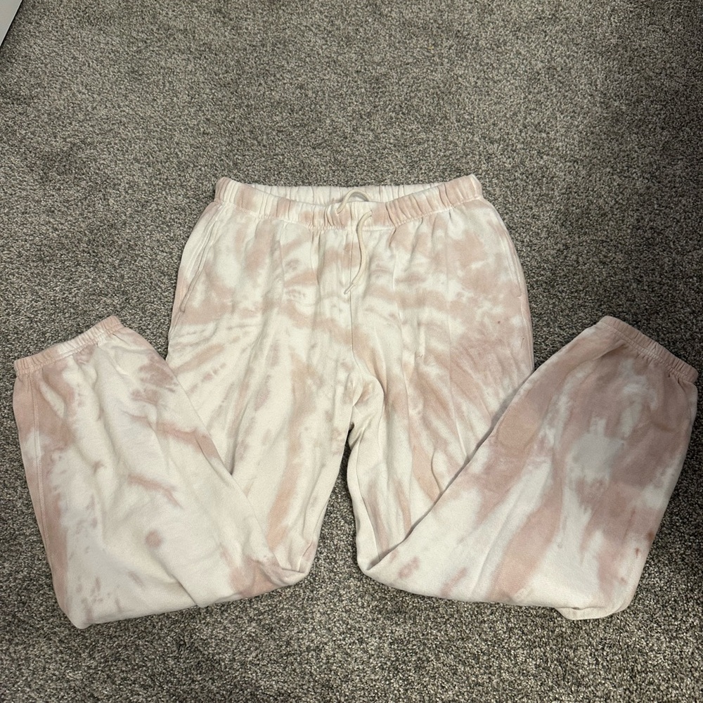 Old navy pink & white sweatpants - Picture 2 of 5